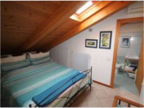 Foto Privato cede in vendita appartamento Centro storico ba mq85 numero localiquattro