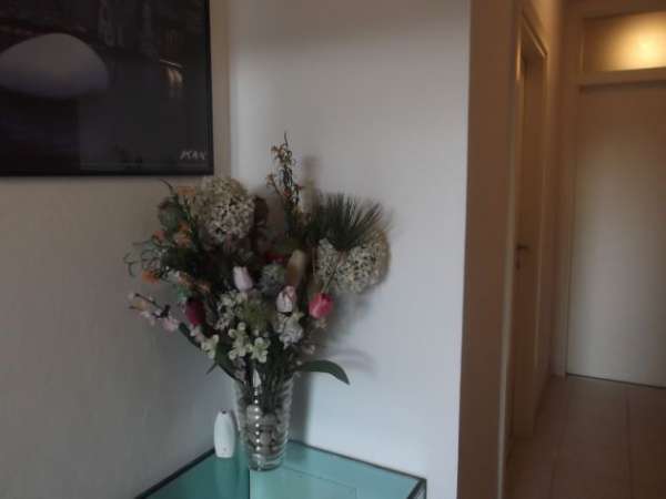 Foto Privato offre grande camera con bagno privato zona Pta al Prato/Curtatone