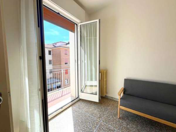 Foto Quadrilocale in affitto a Bologna, Saragozza