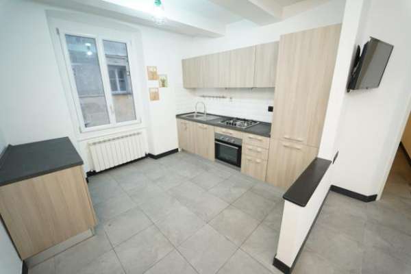 Foto Quadrilocale in affitto a Chiavari