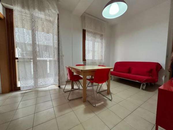 Foto Quadrilocale in affitto a Francavilla al Mare