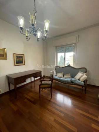 Foto Quadrilocale in affitto a Frosinone