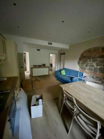 Foto Quadrilocale in affitto a Frosinone