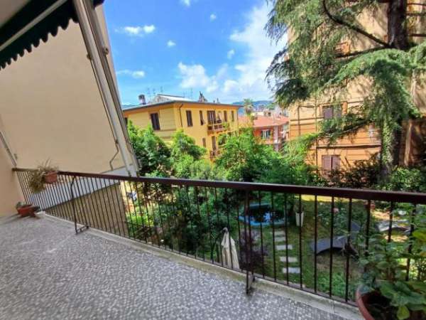 Foto Quadrilocale in affitto a La Spezia