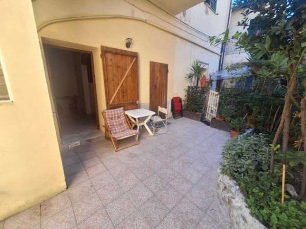 Foto Quadrilocale in affitto a Livorno