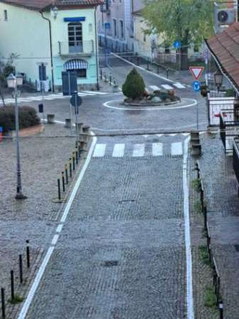 Foto Quadrilocale in affitto a Pinerolo