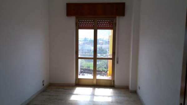 Foto Quadrilocale in affitto a Reggio di Calabria