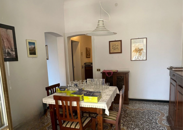 Foto Quadrilocale in affitto a Savona