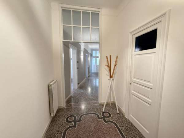 Foto Quadrilocale in affitto a Savona