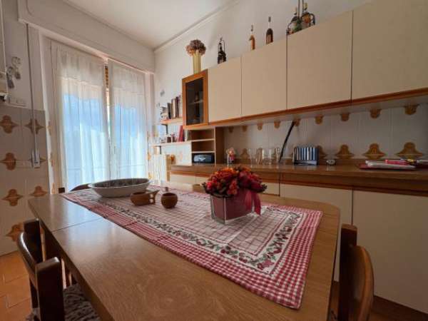 Foto Quadrilocale in affitto a Sovicille
