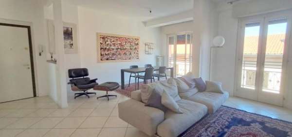 Foto Quadrilocale in affitto a Villa Guardia