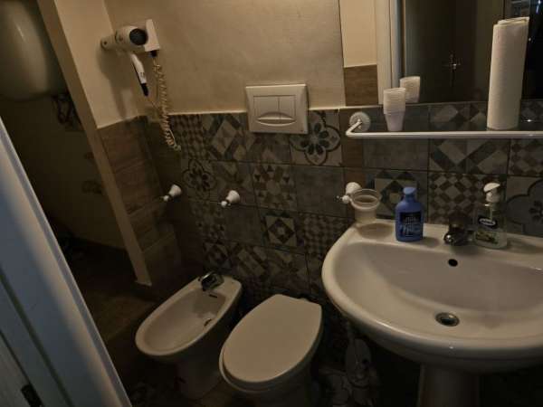 Foto QUARTIERE DANTE , BILOCALE ARREDATO