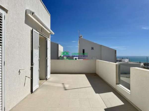 Foto Rif. 2108 - Appartamento di recente costruzione con terrazzo a Marina di Ragusa