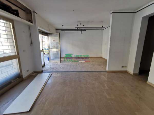 Foto Rif. 8862 - Locale uso ufficio