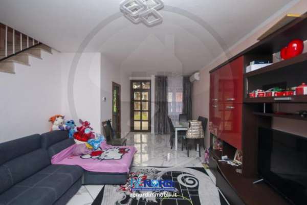 Foto RIF. VIL9230 - SANTA CRISTINA E BISSONE - Affittasi casa di corte ristrutturata e arredata con locale ad uso autorimessa.