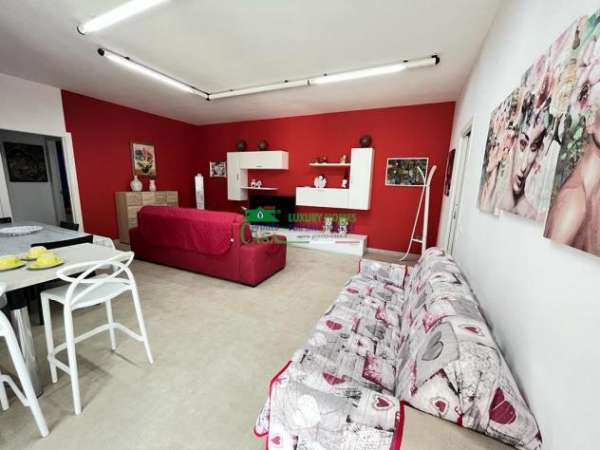 Foto Rif:2642 - Grazioso appartamento - prima periferia Comisana