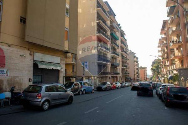 Foto Rif30721134-144 - Attivit  Commerciale in Affitto a Catania - Zona centro di 963 mq