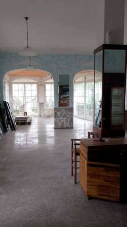 Foto Ristorante con appartamento