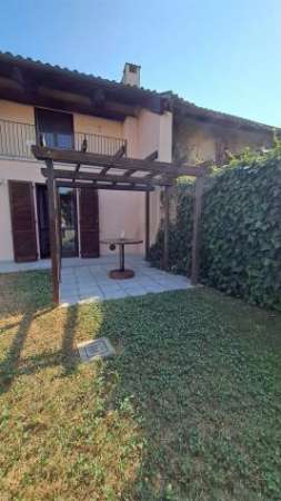 Foto Rivalta affittasi ampio appartamento su due livelli