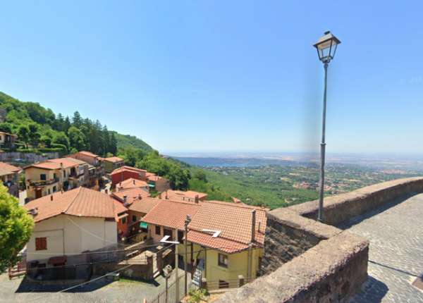 Foto ROCCA DI PAPA MONOLOCALE ARREDATO