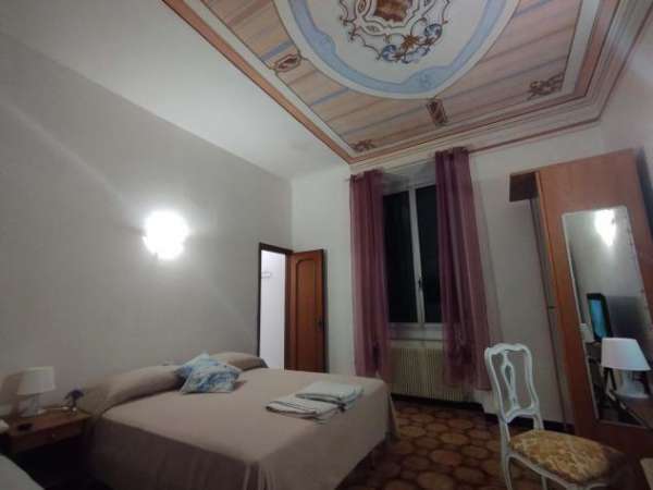 Foto Room in Salita San Rocco, Genova for 90 m with 2 bedrooms