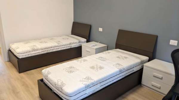 Foto Room in Via Cipriano Facchinetti, Milano for 80 m with 3 bedrooms