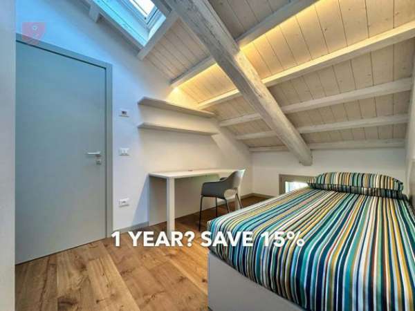 Foto Room in Via Montebello, Ferrara for 140 m with 5 bedrooms