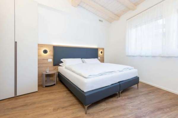 Foto Room in Via San Giovanni, Trento with 1 bedroom