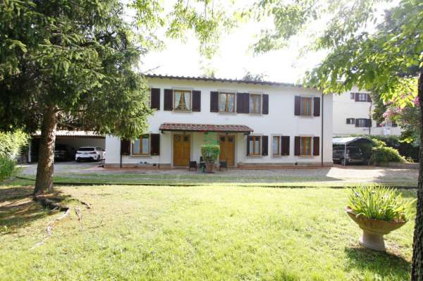 Foto Rustico in affitto a Firenze