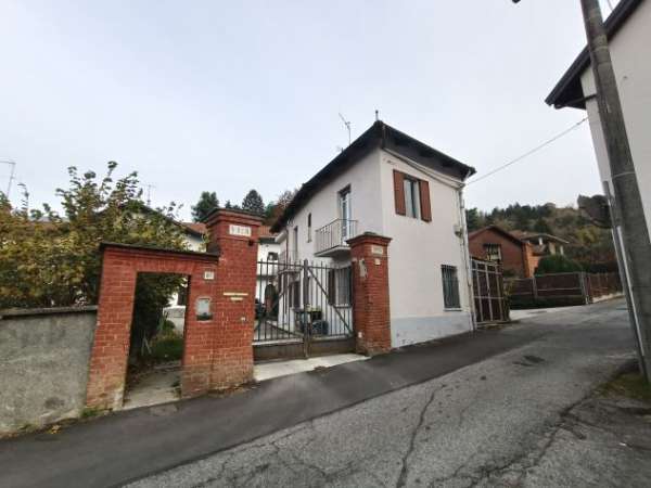 Foto SAN MAURO PRECOLLINA CASETTA INDIPENDENTE PARZIALMENTE ARREDATA