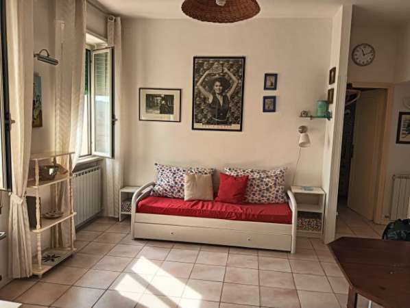 Foto SANTA MARINELLA grazioso appartamento