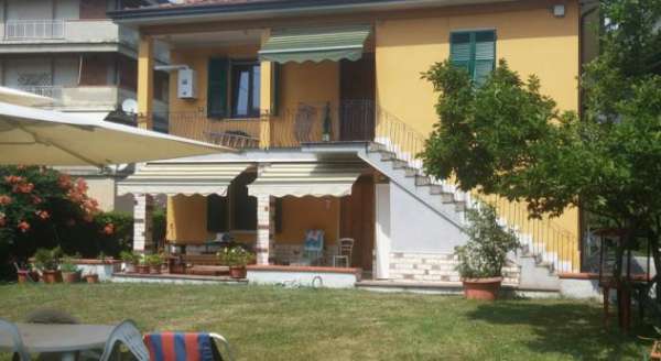 Foto Semindip ampio 4 vani arredato con giardino fino al 31 maggio