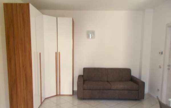 Foto SEREGNO 2 LOCALI pi� servizi termo autonomo