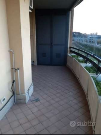 Foto SETTEBAGNI BILOCALE ARREDATO CON TERRAZZO PRIVATO E POSTO AUTO