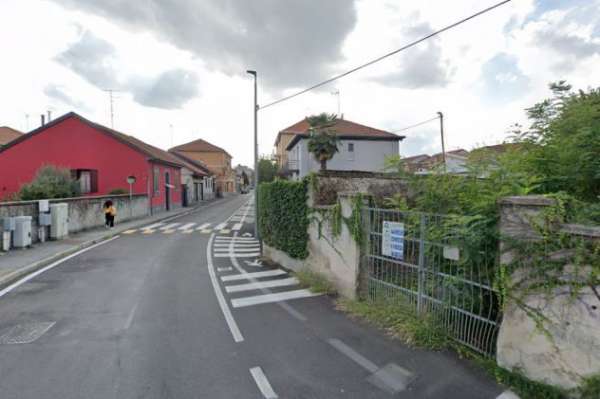 Foto SETTIMO TORINESE SEMI INDIPENDENTE CON GIARDINO+TAVERNETTA