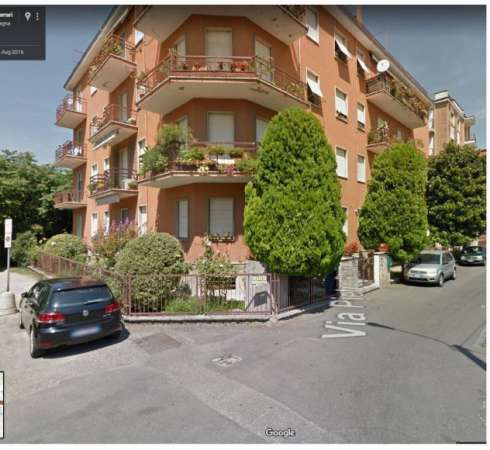 Foto Singola, letto matrimoniale,  balcone, studentessa