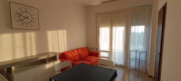 Foto Singola con letto matrimoniale e aria condizionata ristrutturata