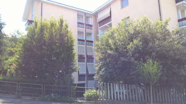 Foto SINGOLA PER STUDENTESSA VICINO UNIVERSITA' CHIETI SCALO