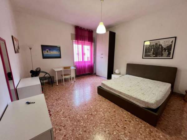 Foto Singole in Piazza Mazzini