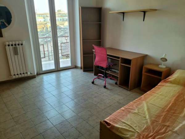 Foto SINGOLE PER STUDENTESSE CHIETI ALTA