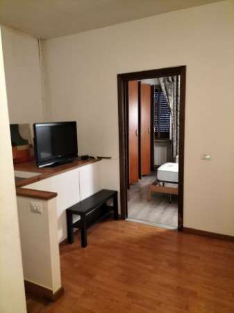 Foto Solo per studenti unversit borgo Roma Verona