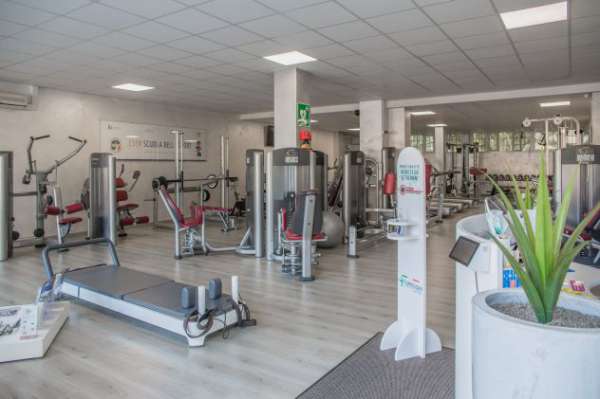 Foto SPAZI PER PERSONAL TRAINER: DISPONIBILITA' AFFITTO A CONSUMO
