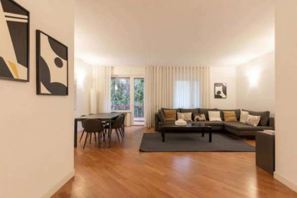 Foto Splendido trilocale via Bergognone