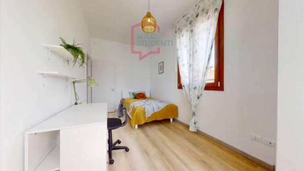 Foto Stanza - Venezia . Rif.: ME-48 C con bagno privato!