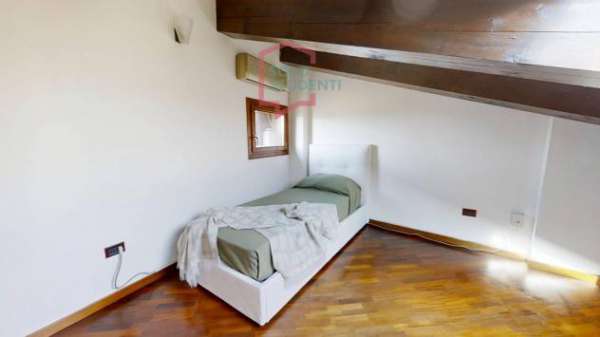 Foto Stanza - Vicenza . Rif.: VI-01 B promo