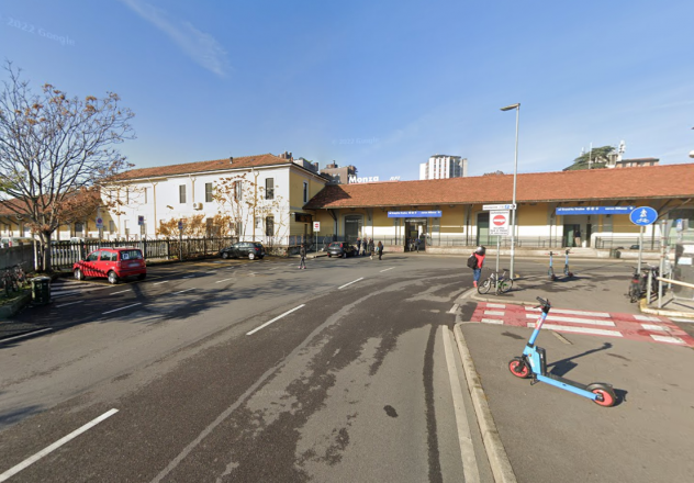 Foto Stanza ad uso singolo con posto auto-monza