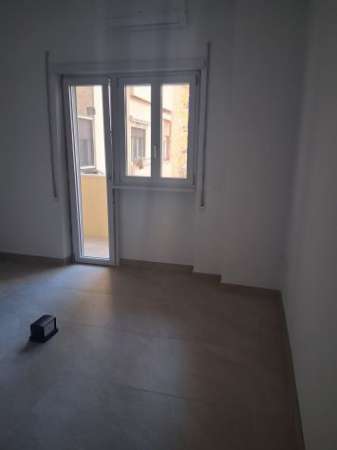 Foto STANZA APPENA RISTRUTTURATA USO UFFICIO IN AFFITTO-OSTIA CENTRALE