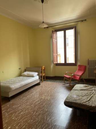 Foto Stanza Camera per studentessa a Forl, ampia, vicinissima all'universit  campus