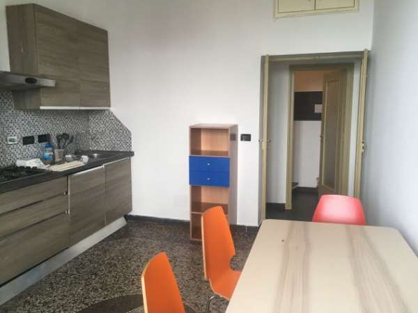 Foto Stanza con bgno privato, singola o doppia