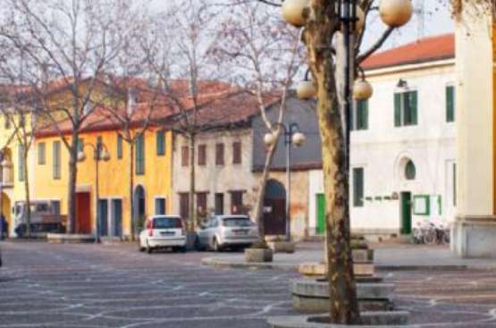 Foto Stanza condivisa libera subito vicino Legnano